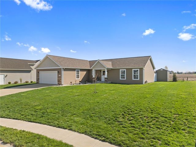 1706 Applejack Drive, Wapakoneta, OH 45895