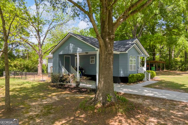 391 Cemetery Street, Shady Dale, GA 31085