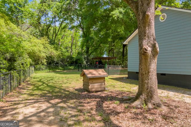 391 Cemetery Street, Shady Dale, GA 31085