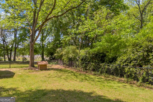 391 Cemetery Street, Shady Dale, GA 31085