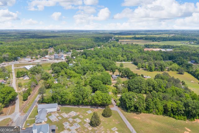 391 Cemetery Street, Shady Dale, GA 31085