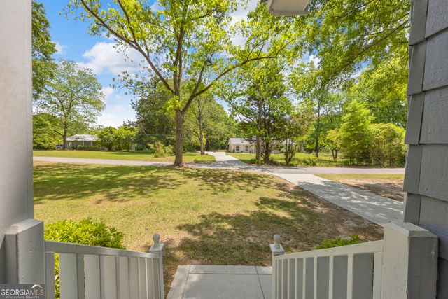 391 Cemetery Street, Shady Dale, GA 31085