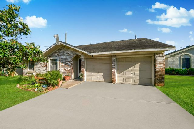 12026 Sela Ln, Houston, TX 77072