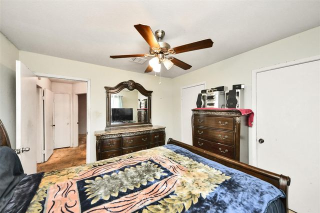 12026 Sela Ln, Houston, TX 77072