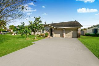 12026 Sela Ln, Houston, TX 77072