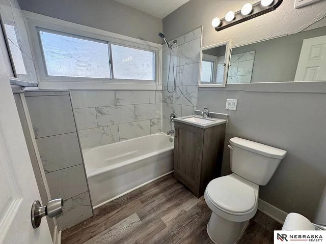 3910 Worthington Avenue, Lincoln, NE 68502