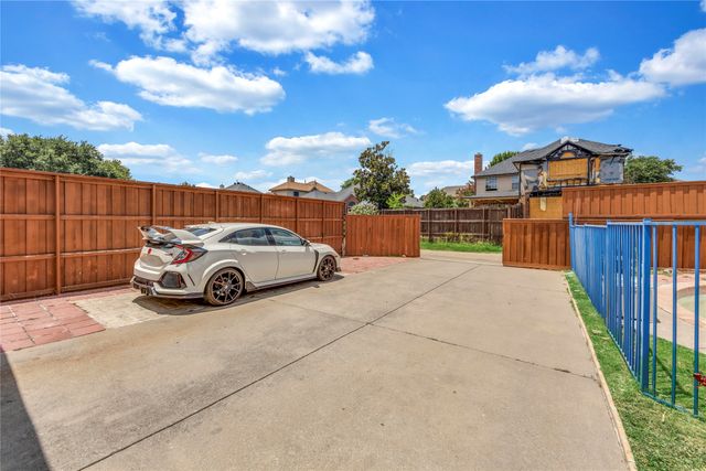 8101 Alderwood Place, Plano, TX 75025