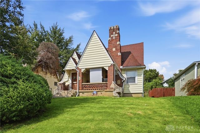 121 Basswood Avenue, Dayton, OH 45405