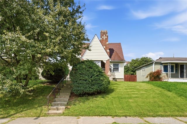 121 Basswood Avenue, Dayton, OH 45405