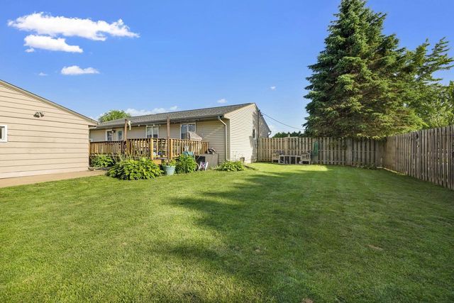 412 E 19TH STREET, Kaukauna, WI 54130