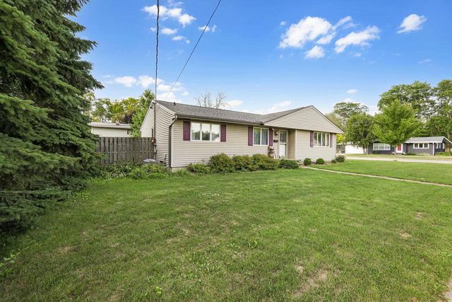 412 E 19TH STREET, Kaukauna, WI 54130