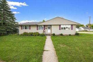 412 E 19TH STREET, Kaukauna, WI 54130