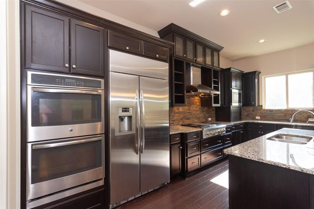 316 Chadwick DR, Georgetown, TX 78628