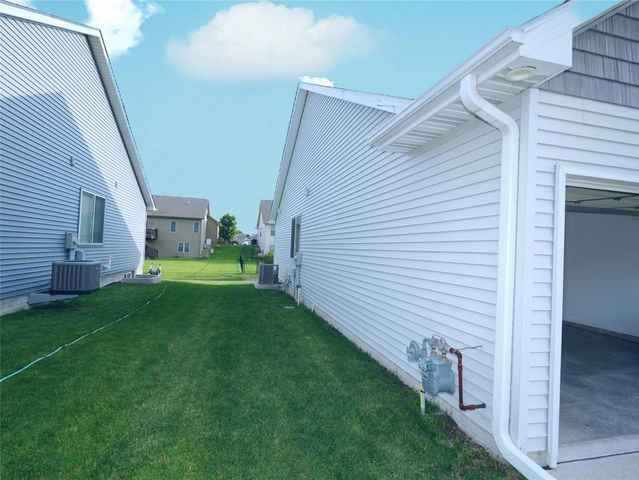 107 NW 22nd Court, Grimes, IA 50111