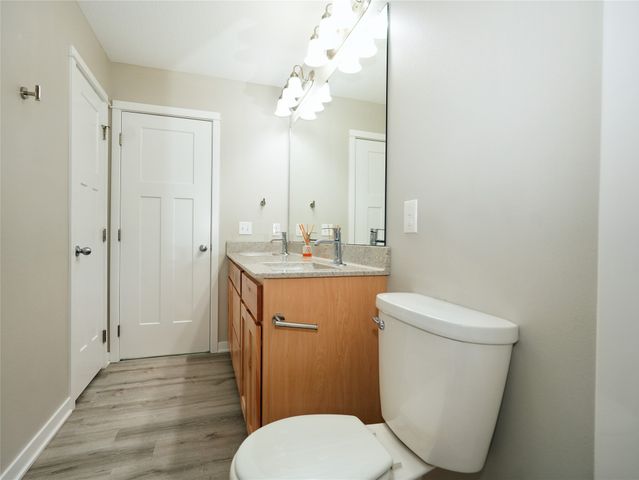 107 NW 22nd Court, Grimes, IA 50111