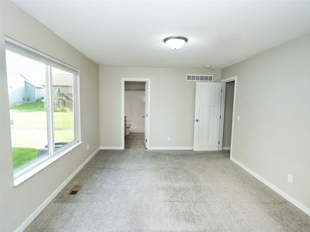 107 NW 22nd Court, Grimes, IA 50111
