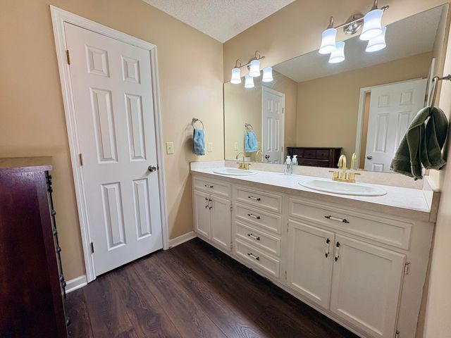 250 Dixieland Trail, Batesburg-leesville, SC 29070