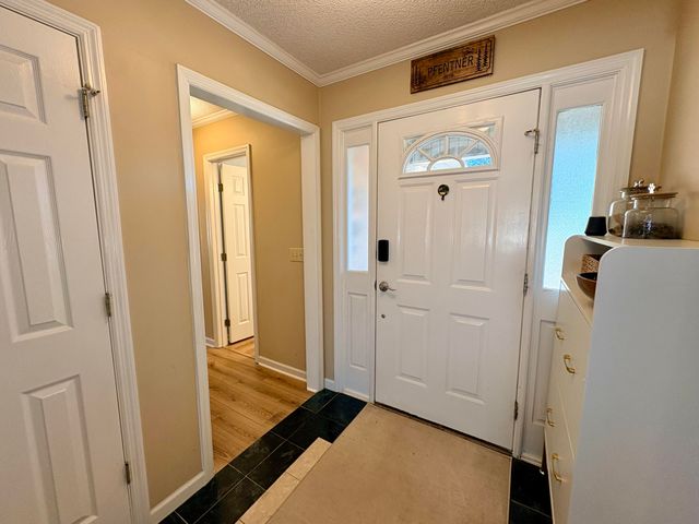 250 Dixieland Trail, Batesburg-leesville, SC 29070