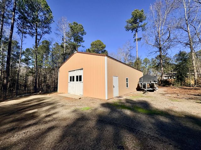 250 Dixieland Trail, Batesburg-leesville, SC 29070