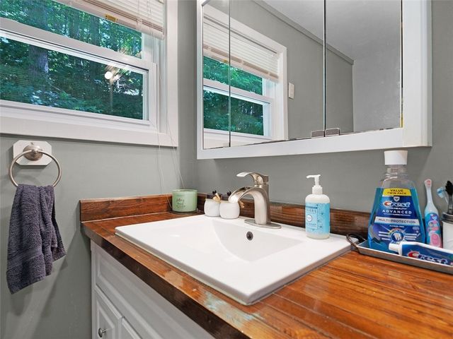 4246 East Williamson Road, Marion, NY 14505