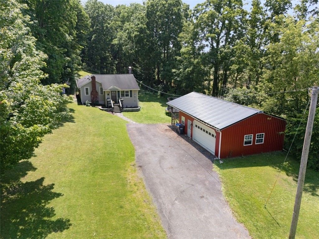 4246 East Williamson Road, Marion, NY 14505