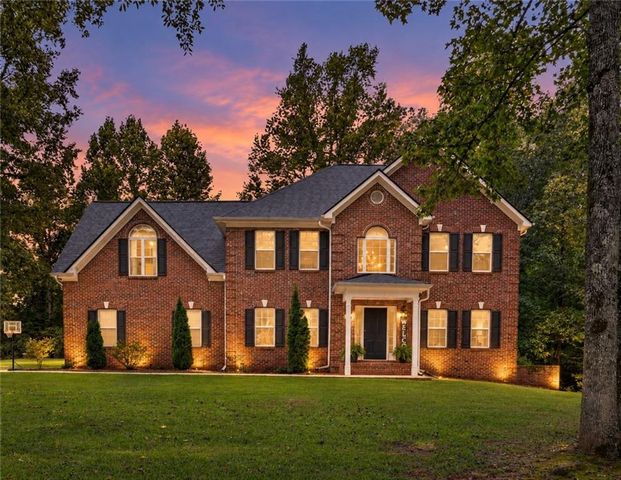 170 Nix Court, Fayetteville, GA 30214