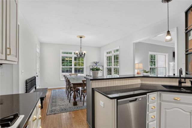 170 Nix Court, Fayetteville, GA 30214