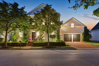 4 Pickett Place, New Albany, OH 43054