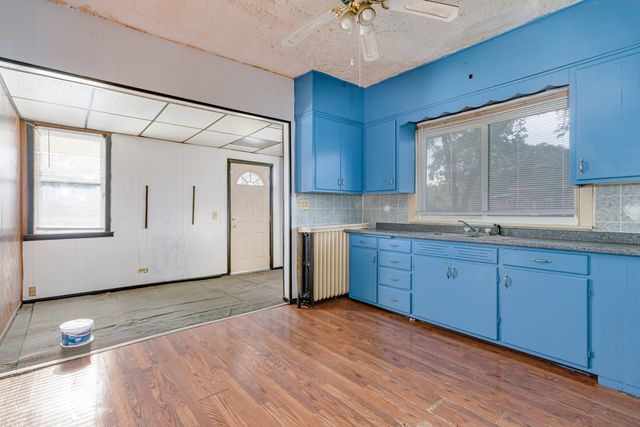 10059 S Lafayette Avenue, Chicago, IL 60628