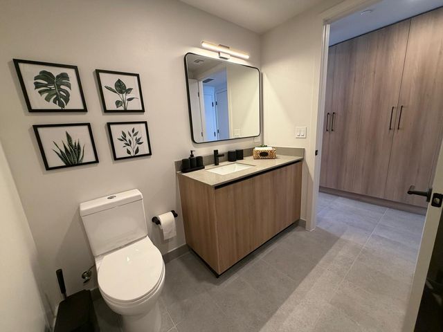 121 NE 5th Street 2309, Miami, FL 33132