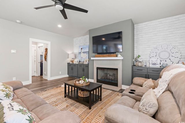 34 Lazy Hammock Trail, Pawleys Island, SC 29585