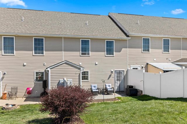 809 CARSON CIR, Grottoes, VA 24441