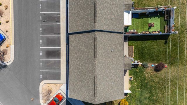 809 CARSON CIR, Grottoes, VA 24441