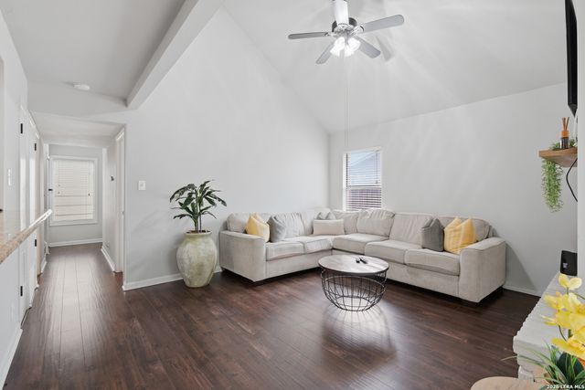 4010 High Ridge Cir., San Antonio, TX 78229