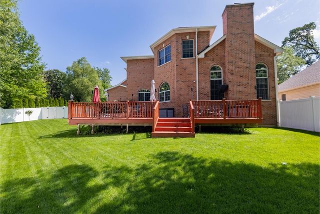 6802 Revere Court, Gurnee, IL 60031