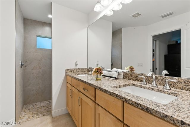 176 Venus Cay, Naples, FL 34114