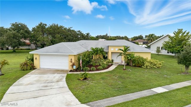 176 Venus Cay, Naples, FL 34114