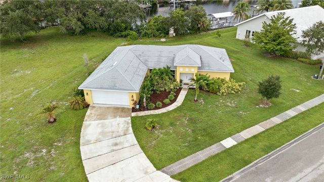 176 Venus Cay, Naples, FL 34114