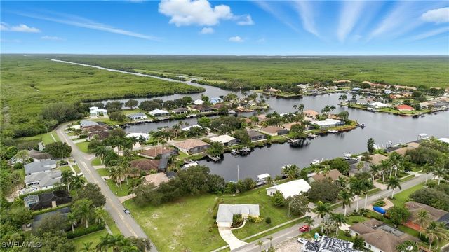 176 Venus Cay, Naples, FL 34114