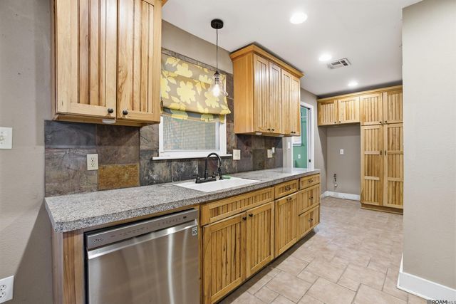 6061 Evans St, Baton Rouge, LA 70806