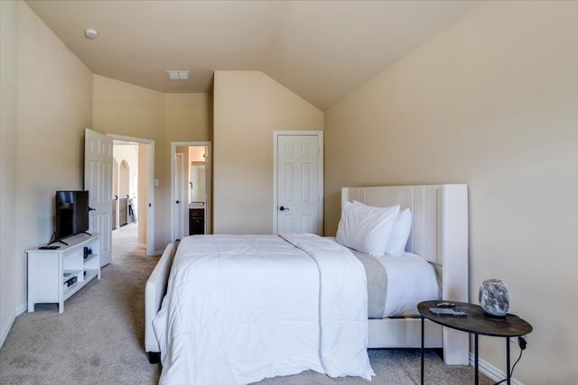 303 Fountain Creek Court, Ovilla, TX 75154