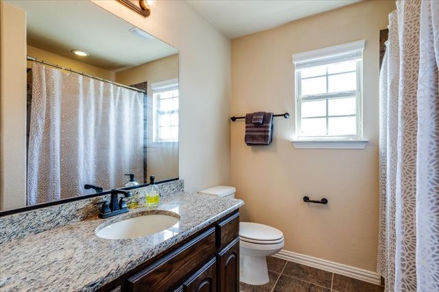 303 Fountain Creek Court, Ovilla, TX 75154