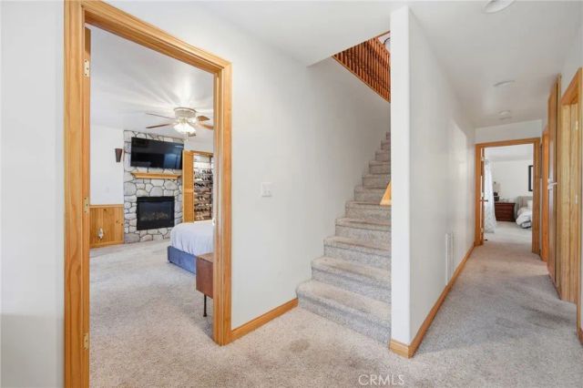 915 Brentwood Drive, Lake Arrowhead, CA 92352