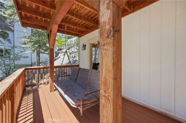 915 Brentwood Drive, Lake Arrowhead, CA 92352