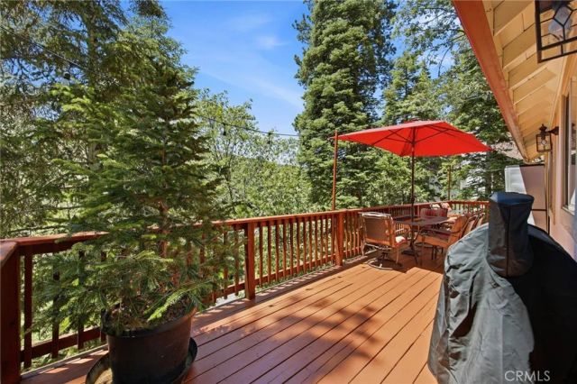 915 Brentwood Drive, Lake Arrowhead, CA 92352