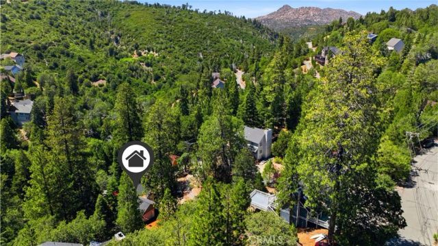 915 Brentwood Drive, Lake Arrowhead, CA 92352