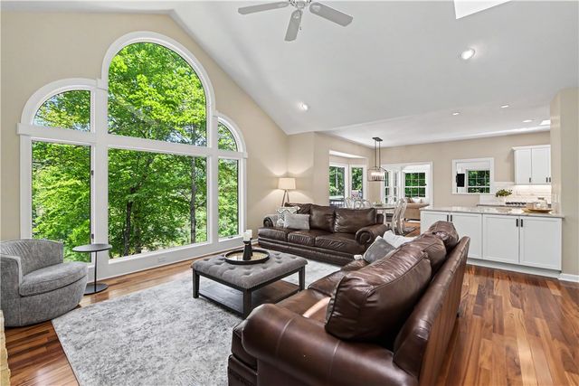 22 Mizzen Lane, Salem, SC 29676