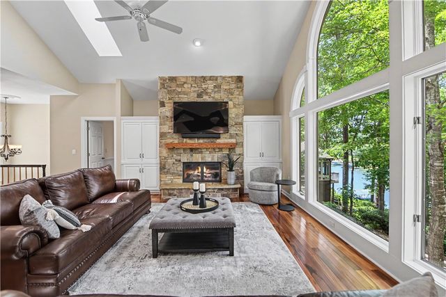 22 Mizzen Lane, Salem, SC 29676