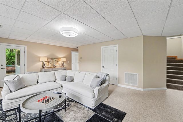 22 Mizzen Lane, Salem, SC 29676