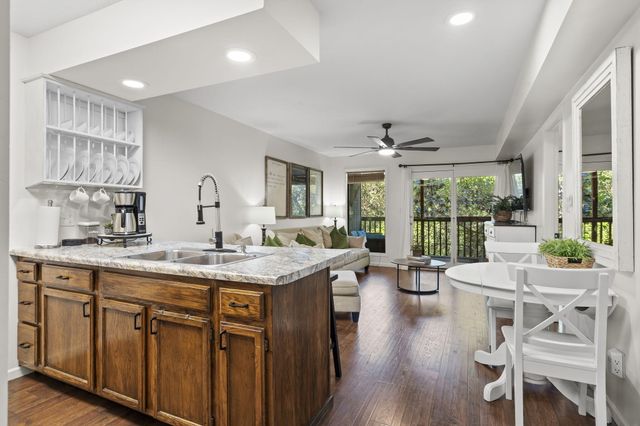 289 Notch Lane 6, Branson West, MO 65737